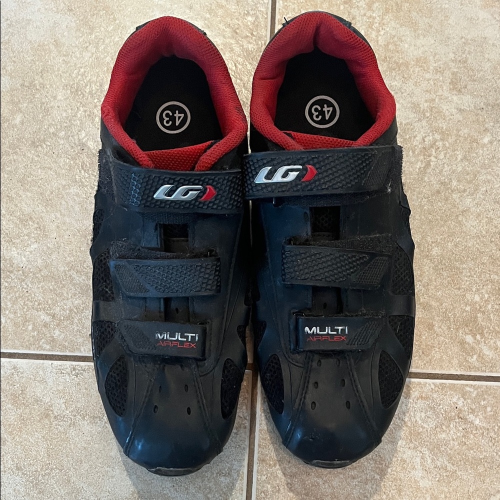 LG Men's Athletic Shoes in Black and Red